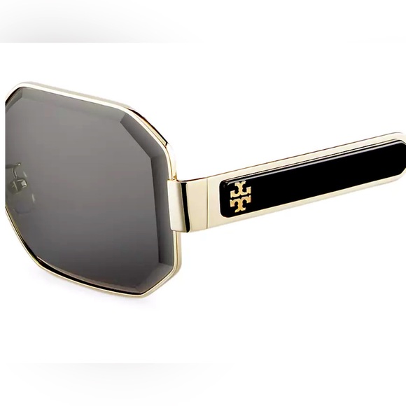 NEW TORY BURCH Geometric Gold Metal Frame Solid Grey Lenses Women Sunglasses - Picture 6 of 6